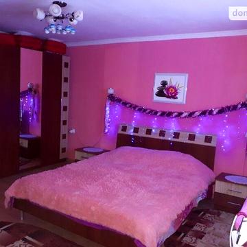 Продаж 2к Дім Центральна вулиця