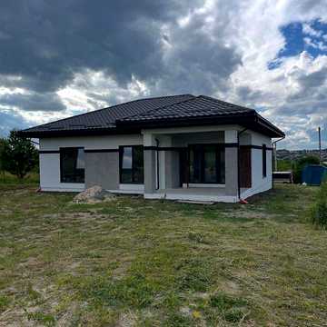 Продаж 5к Дім Стуса Василя вулиця