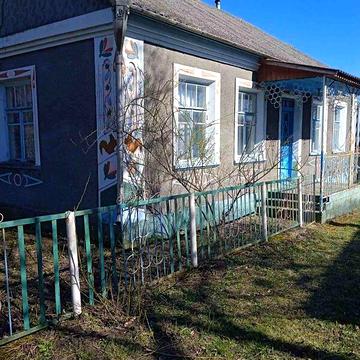 Продаж 5к Дім Романа Шухевича вулиця