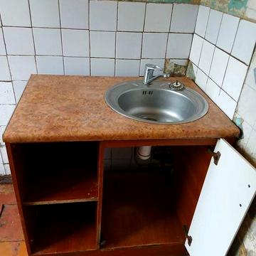 Продам 2-х кв. 606 м/р, ул. Светлая, 8