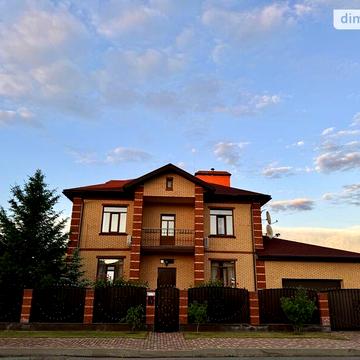 Продаж 6к Дім Василя Сухомлинського вулиця