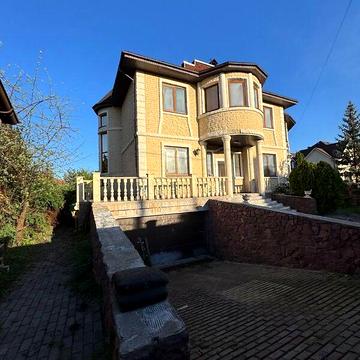 Продаж 5к Дім Київська вулиця