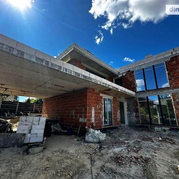 Продаж 4к Дім Верхній Вал вулиця