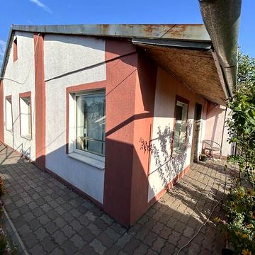 Продаж 4к Дім вул. Героїв Рятувальників