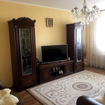 Продаж 3к Квартира Озерна вулиця