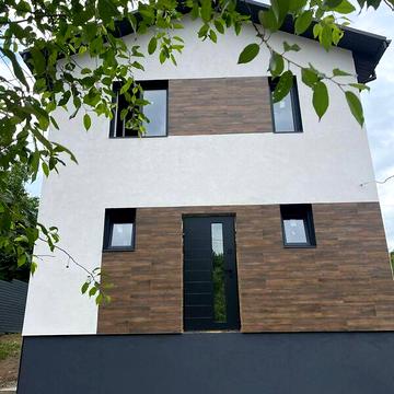 Продаж 3к Дім Симиренка вулиця