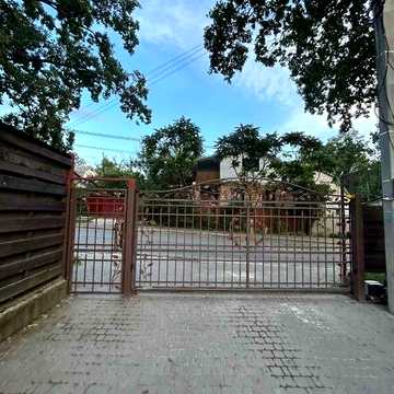 Продаж 3к Дім Миколи Сингаївського (Новооскольська) вулиця