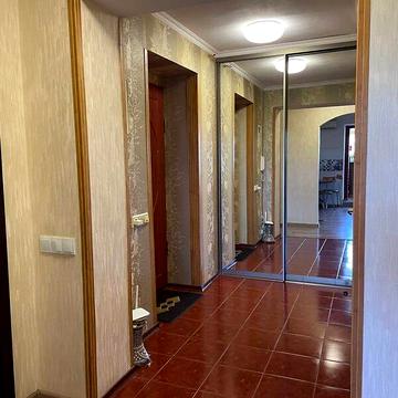 Продаж 3к Квартира Гідності (Сучкова) вулиця