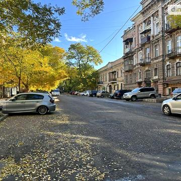 Продаж 5к Квартира Троїцька вулиця