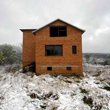 Продам будинок в селі Мостище (Львівський район) поруч з лісом