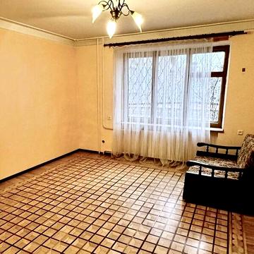 Продаж 5к Квартира Базарна вулиця