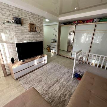 Продаж 1к Квартира Космічна вулиця