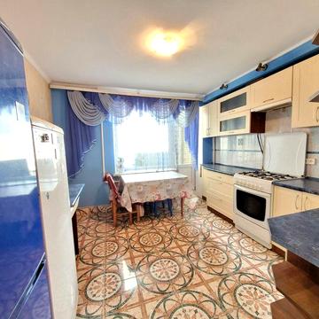 2к. Бенделіані вул. 5/9ц, 62м2, Ремонт! Велика кухня!