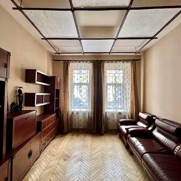 Продаж 3к Квартира вул. Водна