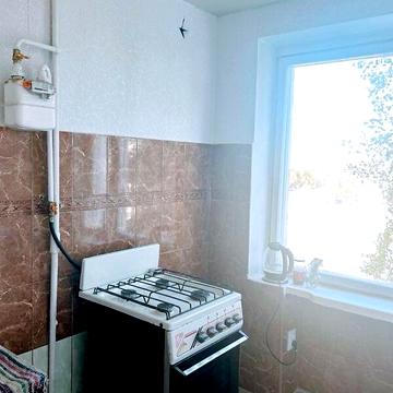 Продаж 1к Квартира Космонавтів вулиця