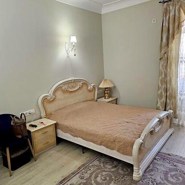 Продаж 2к Квартира Яворницького Дмитра проспект