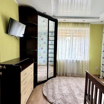 Продаж 2к Квартира Терещенківська вулиця