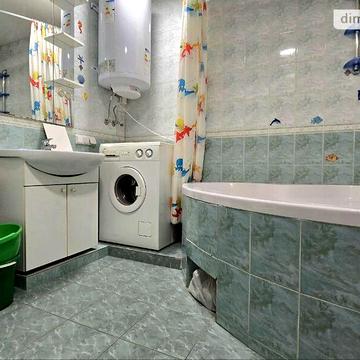 Продаж 3к Квартира Севастопольська вулиця