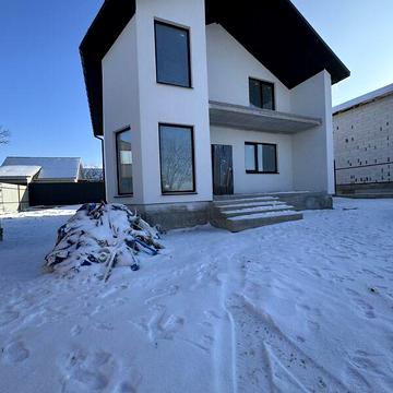 Продаж 5к Дім Леоніда Полудянова вулиця