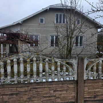 Продам добротний будинок 20 км від м івано-франківськ!