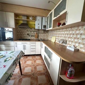 Здається 3х кімн квартира з автономним опаленням  вул Новочерчецька