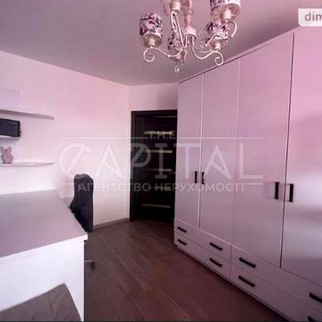 Продаж 4к Квартира Райдужна вулиця ЖК Львовский Маеток