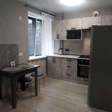 Продаж 1к Квартира Робоча вулиця