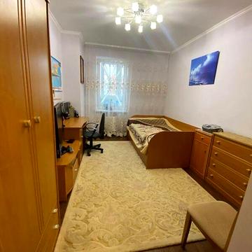 Продаж 3к Квартира Радужний масив ЖК Радужный