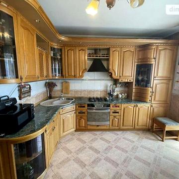 Продаж 4к Квартира Захисників України (1 Травня) вулиця