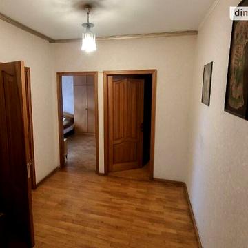 Продаж 3к Квартира Соборна (ІІІ Інтернаціоналу) вулиця