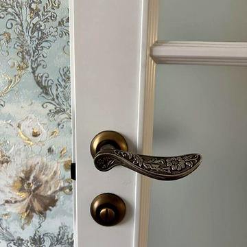 Продаж 2к Квартира бул. Богдана Хмельницького ЖК Варшавский двор