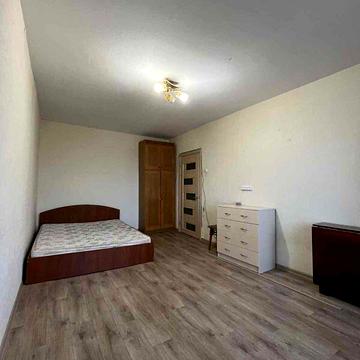 Продаж 1к Квартира Парусна вулиця