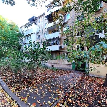 Продаж 1к Квартира Героїв Крут вулиця