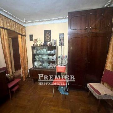 Продаж 3к Квартира Варненська вулиця