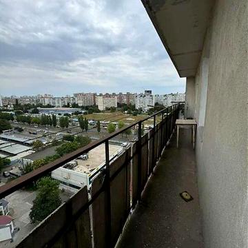 Продаж 3к Квартира вул. Палія Семена