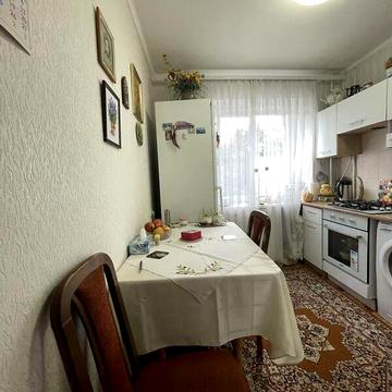 Продаж 1к Квартира Спортивна (Гайдара) вулиця