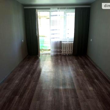 Продаж 2к Квартира Небесної Сотні проспект