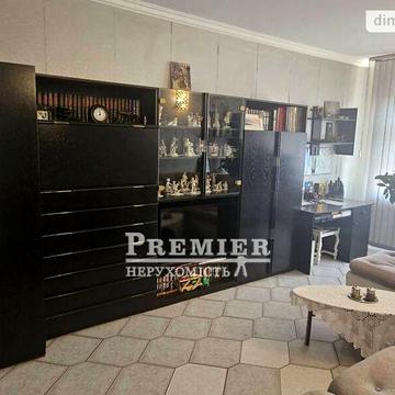 Продаж 3к Квартира Академіка Корольова вулиця