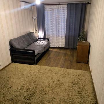 Здається однокімнатна вул.Мілютенка 42