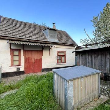 Продам частину будинку Кутузова/Білгород-Дністровська