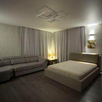 Свой дом .Светлое с выходом на озеро