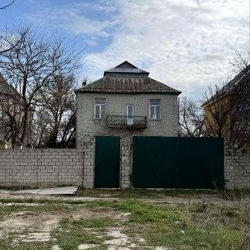 Продам будинок 179,3 м² на ділянці 3,58 сотки по вулиці Луцька.