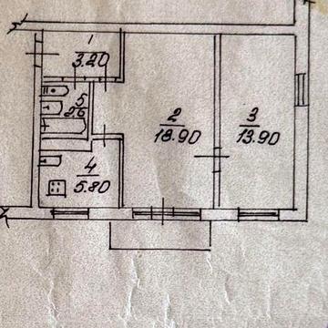 Продається на кольце Косіора 2 кімнатна квартира .