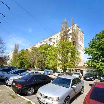 1-комнатная с ремонтом в хорошем районе Таирова на Королева