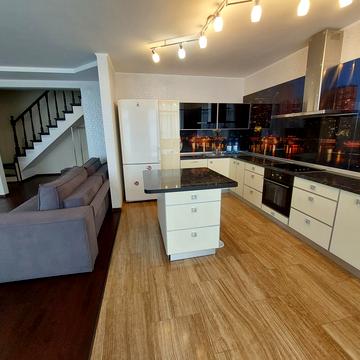 Юлії Здановської вул. (Ломоносова), 54