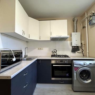 Берестейський просп. (Перемоги), 108/1