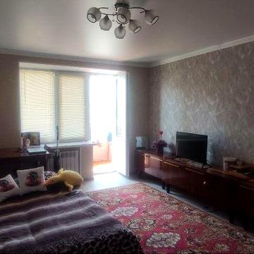 Трикімнатна квартира на Замості