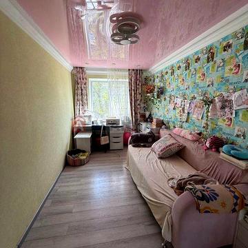 Продаж 3-кімнатної квартири з меблями 3 поверх