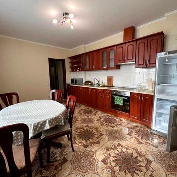 ГЕНЕРАТОР! 2р заг 80м2 Севастопольска пл пр. Лобановського 6-Г