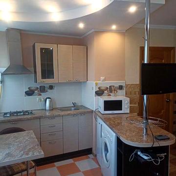 Квартира-студія у Печерському районі світло ЗАВЖДИ